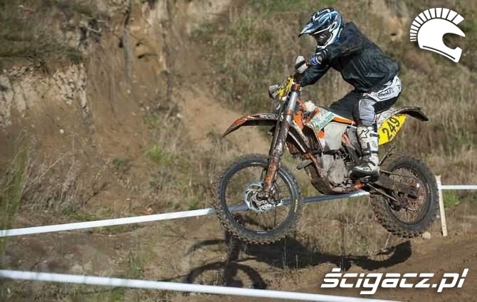 latajace Enduro